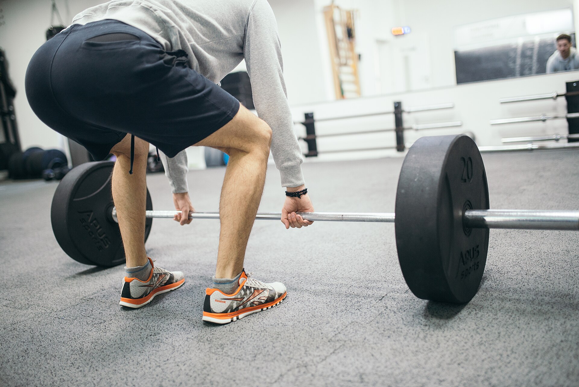 Setting up a barbell deadlift